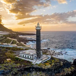 lighthouse-on-la-palma-island.in-canary-islands.com/