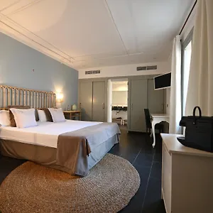 https://hotel-santanyi.allmallorcahotels.com